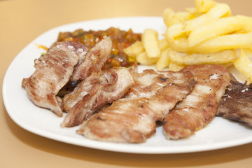 Plato barbacoa pollo