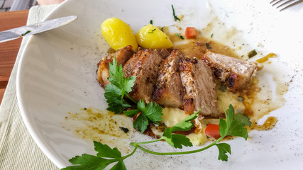 Rindsfleisch mit Kartoffeln