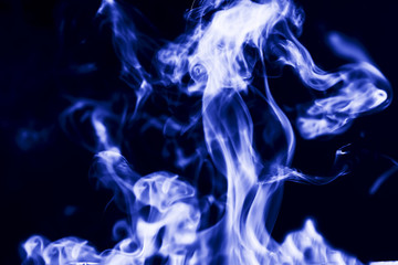 Obraz premium Abstract background, smoke on a blue background.