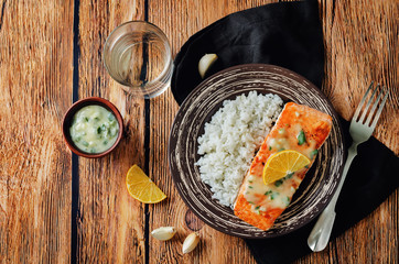 Salmon with Garlic Lemon Butter Sauce and rice