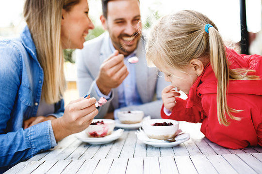 Family enjoying restaurant