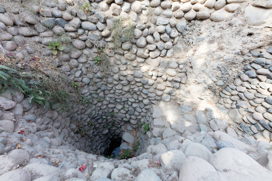 Cantalloc aqueduct, Peru