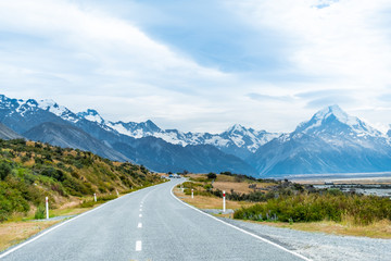 Naklejka premium Beautiful scene of road on th way to to Mt cook. Christchurch, New Zealand