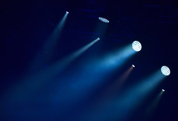 Blue stage lights - obrazy, fototapety, plakaty