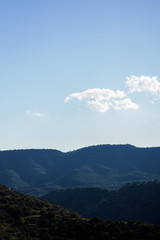 Obraz premium Image against sun of mountain landscape