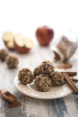 Apple and cinnamon vegan candies