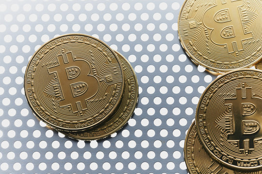 Bitcoin 金貨 仮想通貨