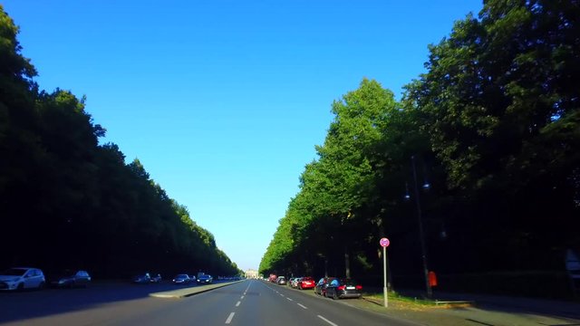  Berlin  - Driving a Car - POV - Time Lapse - Strasse des 17. Juni