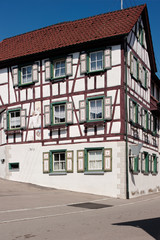 Fototapeta na wymiar Fachwerkhaus in Trochtelfingen