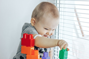 The child plays in constructor