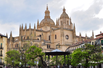 Fototapeta na wymiar Catedral de Segovia, España