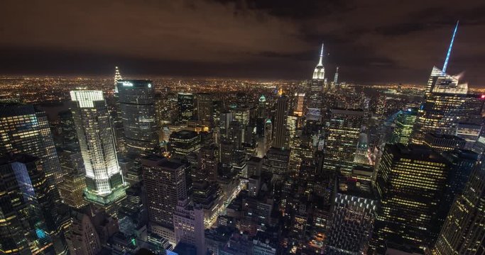 Timelapse over Manhattan from Top of the Rock at night
