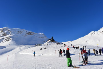 Fototapeta na wymiar Skigebiet Zugspitzplatt 