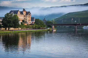 Fototapeta na wymiar Scenic morning mist in Germany along the Rhine River.tif