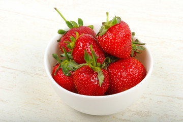Strawberry in the bowl