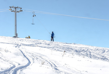 Fototapeta na wymiar Skiing from the mountain