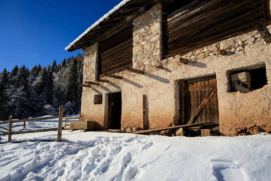 baita in Val Canali, nel parco naturale di Paneveggio - Trentino