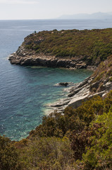 Fototapeta na wymiar Corsica, 28/08/2017: il versante ovest di Capo Corso, famoso per il suo paesaggio selvaggio, con vista su una delle tante spiagge sulla costa 