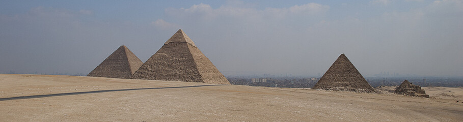 Fototapeta na wymiar Pyramids of Giza Cairo