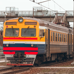 Fototapeta premium Elektryczny pociąg pasażerski