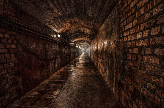 Strassentunnel Bilder Durchsuchen 7,365 Archivfotos,