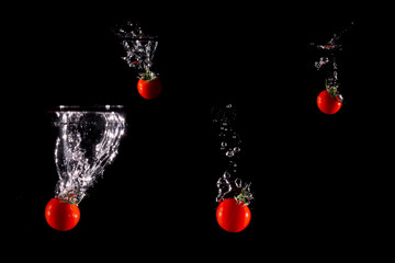 Tomate im Wasser