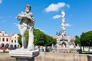 Photo sur Plexiglas Monument artistique Puits supérieur de Silen de 1827, Telc (UNESCO), district de Vysocina, République Tchèque, Europe