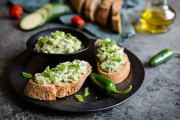 Healthy zucchini spread with onion, garlic and cream cheese