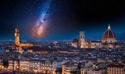 Wandcirkels tuinposter Milky way over Florence at night, Italy © shaiith