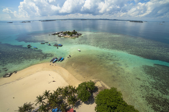 Belitung's Beach - the view upon the lighthouse