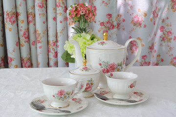 ceramic vintage tea set
