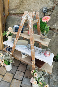 Wedding decoration in pastel colours for a wedding party