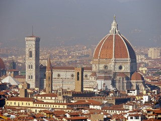 Fototapeta na wymiar Duomo a Firenze:Cattedrale di Santa Maria del Fiore a Firenze