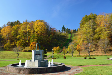 京極ふきだし公園の紅葉