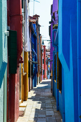 Fototapeta na wymiar colored houses
