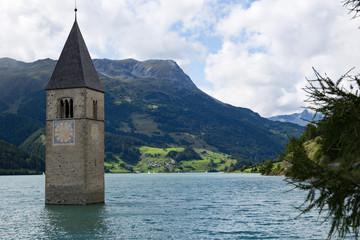 Lago di Resia