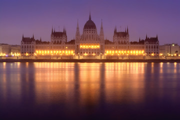 Obraz na płótnie Canvas Budapest Parliament building frontal view across Danube river