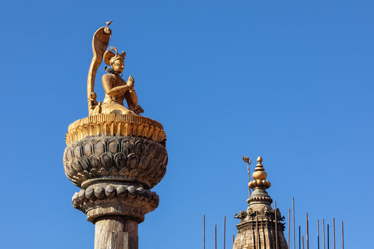 Statue of King Yoganarendra Malla, Patan Durbar Square, Lalitpur, Nepal