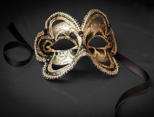Image of elegant venetian mask
