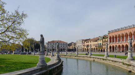 Fototapeta na wymiar City Square and park with canal in Padua, Italy April 