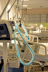 Special equipment for artificial respiration in a resuscitation chamber with modern medical beds for injured in a regional hospital