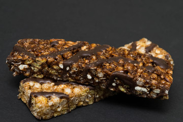 Sweet muesli bar