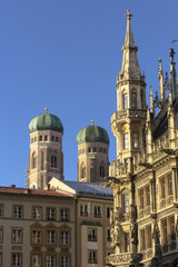 Fototapeta na wymiar Frauenkirche from Marienplatz in Munich, Germany