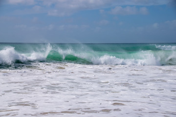 Ocean waves with sea spray