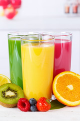 Saft Orangensaft Smoothie Smoothies Fruchtsaft Frucht Hochformat Früchte Orangen Orange