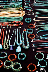 Obraz premium Native American Jewelry on Display at a Craft Fair