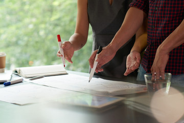 Discussing business data