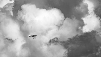 Flugzeug Wolken