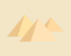 Pyramiden auf braun