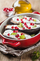 Grilled eggplants with sauce